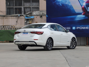 Nissan Sylphy e-POWER Max