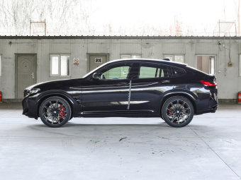 BMW X4 M  Thunder Edition