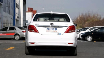 BYD E5