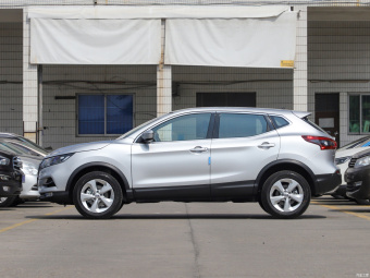 Nissan Qashqai Smart 2.0L CVT XV