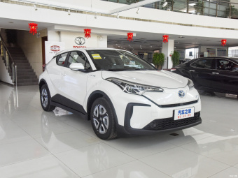 Toyota C-HR EV Leading