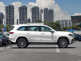 Mercedes-Benz GLS 450 4MATIC Luxury