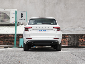 Skoda Karoq Luxury TSI280