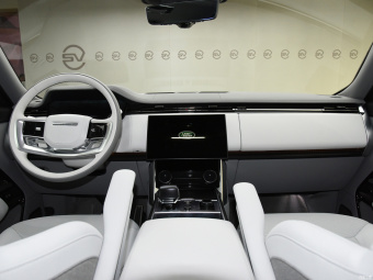 Land Rover Range Rover SV Autobiography P530