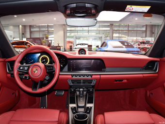Porsche 911 Carrera 4S