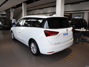 Buick GL6 Elite 323T
