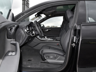 Audi Q8 Dynamic Enjoy 55 TFSI