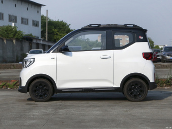 Wuling Hongguang Mini EV Gameboy Fun 300km (LiFePO4)