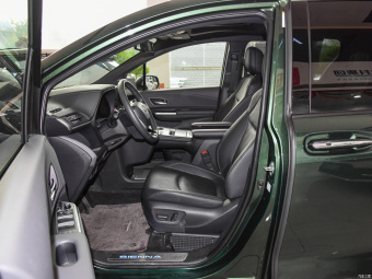 Toyota Sienna Hybrid Extreme 2.5L