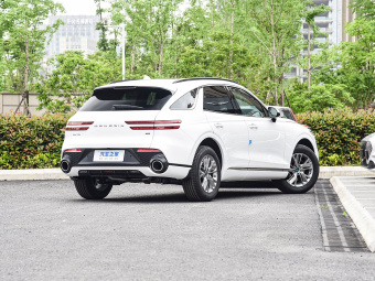 Genesis GV70 Luxury