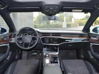 Audi A6L Dynamic Flagship 55 TFSI Quattro
