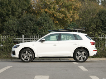 Audi Q5L Dynamic Luxury 45 T