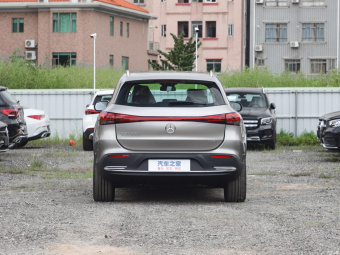 Mercedes-Benz EQA 260
