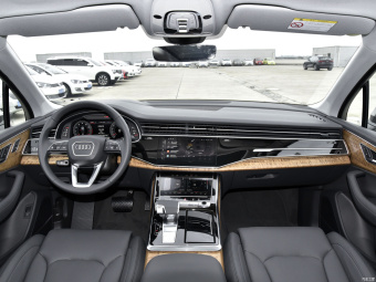 Audi Q7 Premium 55 TFSI Quattro