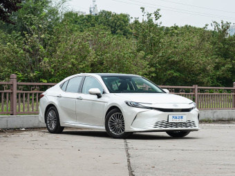 Toyota Camry 2026 2.0G Premium Edition