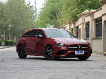 Mercedes-Benz CLA-Class 260 4MATIC Shooting Brake
