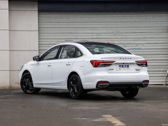 Roewe Ei6 Max Cool Canopy 1.5T PHEV