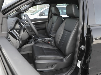 Ford Everest Titanium Sport 2.3T AWD 5 Seats