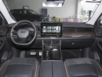 Skyworth HT-i Smart 1.5L PHEV 115KM