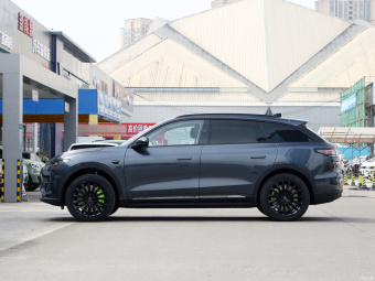 Leapmotor C11 Performance 580 AWD