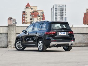 Mercedes-Benz GLB 220 Style