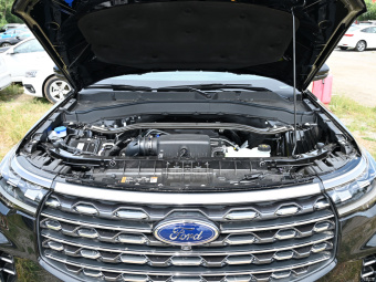 Ford Explorer Fashion Plus EcoBoost 285 7 Seat