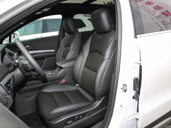 Cadillac XT4 Luxury 28T