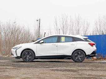 Buick Velite 6 Vogue PLUS
