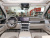 Kia Carnival Deluxe 2.0T