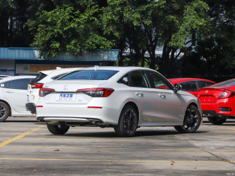 Honda Civic Power 240TURBO CVT