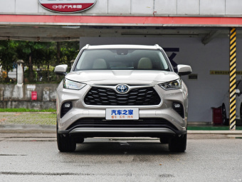 Toyota Highlander Hybrid Premium 7 Seats 2.5L 4WD