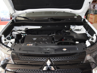 Mitsubishi Outlander Move 2.0L