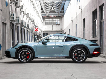 Porsche 911 Dakar
