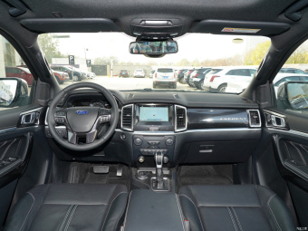 Ford Everest Flagship 2.3T AWD 5 Seats
