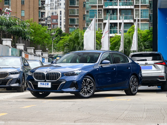 BMW 5 Series 525Li M Sport