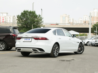 Jaguar XFL Elite Sport P250
