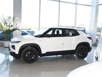 Chevrolet Trailblazer Sharp 435T Redline CVT