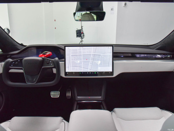 Tesla Model S Plaid