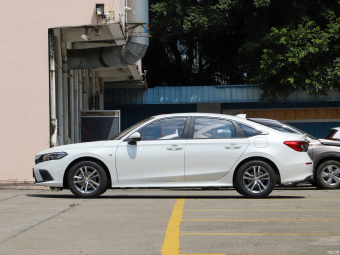 Honda Civic Power 180TURBO CVT