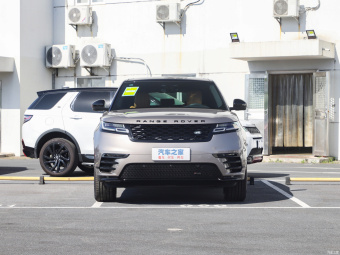 Land Rover Range Rover Velar Black Collector's Edition P250