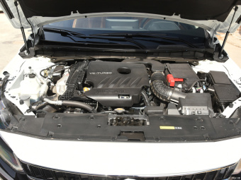 Nissan Altima Premium 2.0T XV
