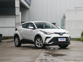 Toyota IZOA Hybrid Yixing 2.0L
