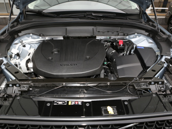 Volvo XC60 B5 AWD Smart Sports