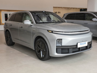 Li Auto L7 2025 Pro Intelligent Refresh Edition