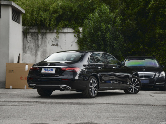 Mercedes-Benz E-Class PHEV 350 eL