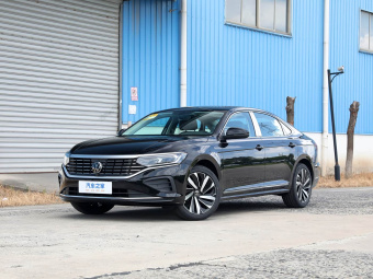 VW Passat 2025 Outstanding 280TSI Business Edition