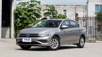 VW Bora Smooth 200TSI DSG