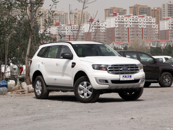 Ford Everest Elite 2.3T AWD 5 Seats