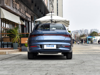 BYD Qin Plus DM-i Leading 55КМ