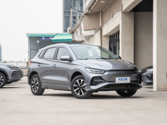 BYD e2 Luxury 405КM